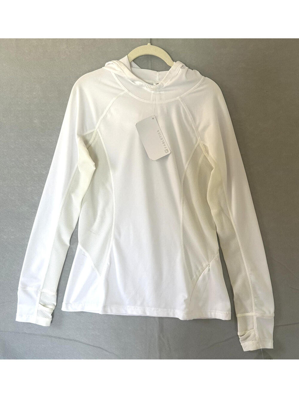 Fabletics Alecia Performance Athletic White Pullover Top NWT size M